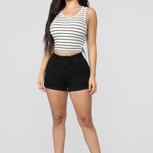 High Waisted Short